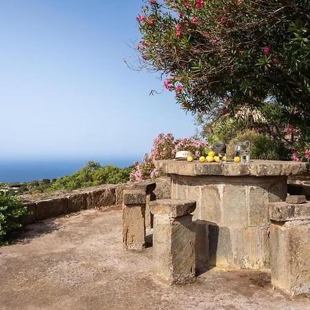 Dammuso Blanco 别墅